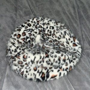Leopard print beret